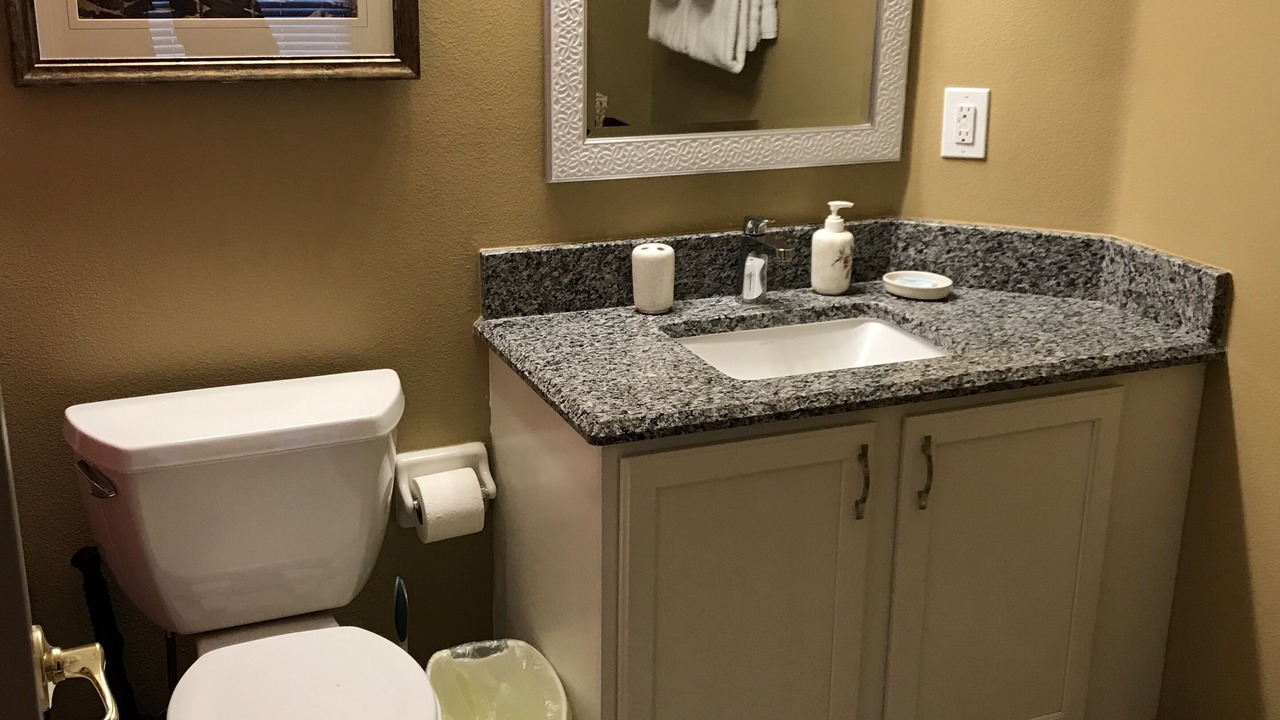 Photo of Bathroom in Windsor Palms