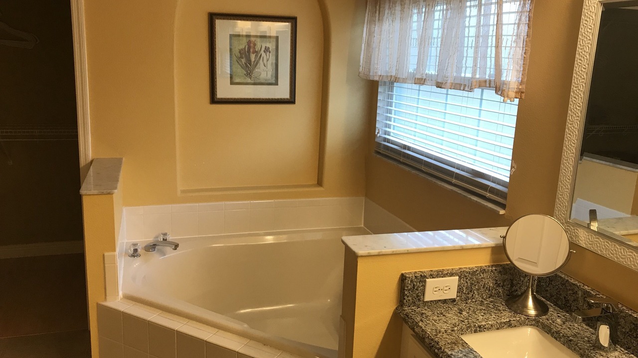 Photo of Bathroom in Windsor Palms