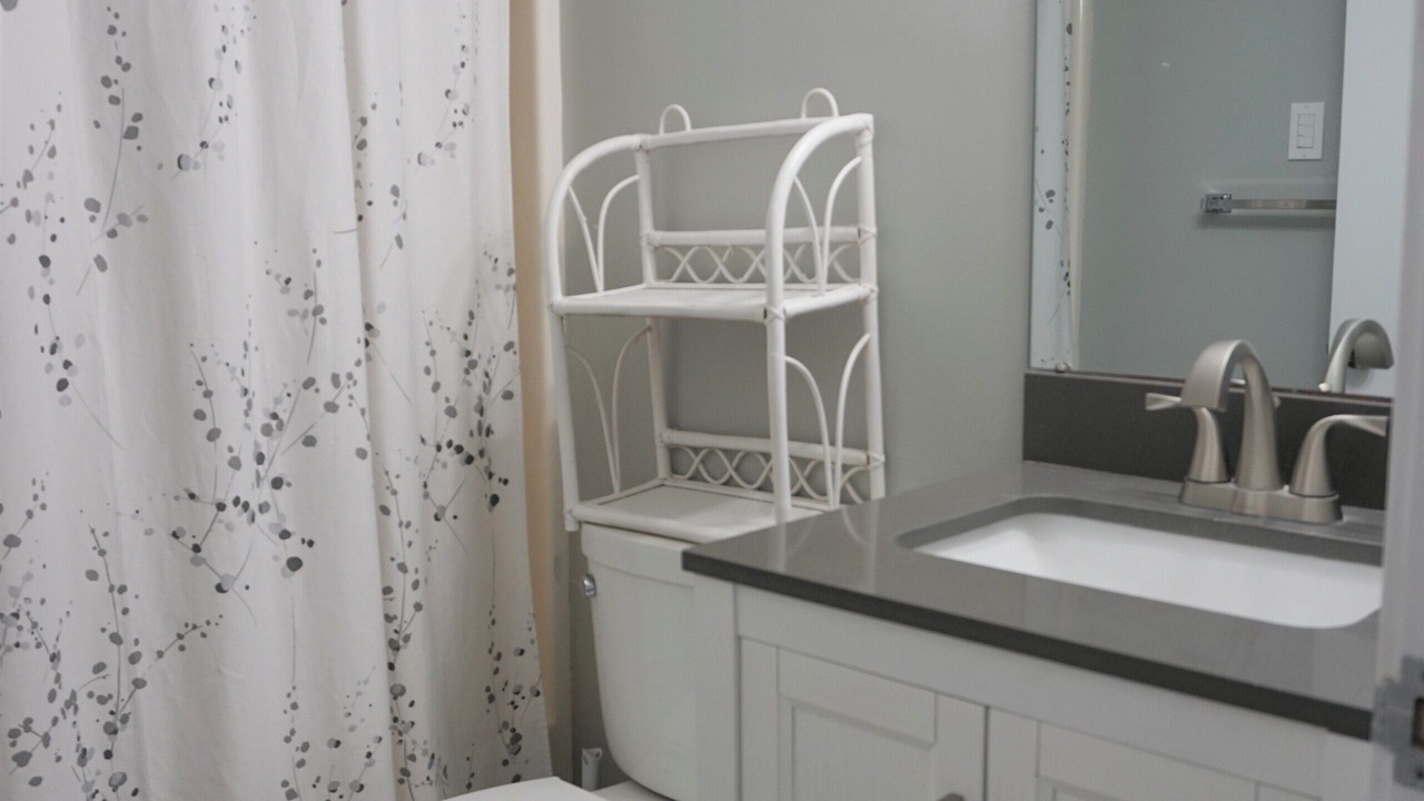 Photo of Bathroom in Pine Knoll Shores