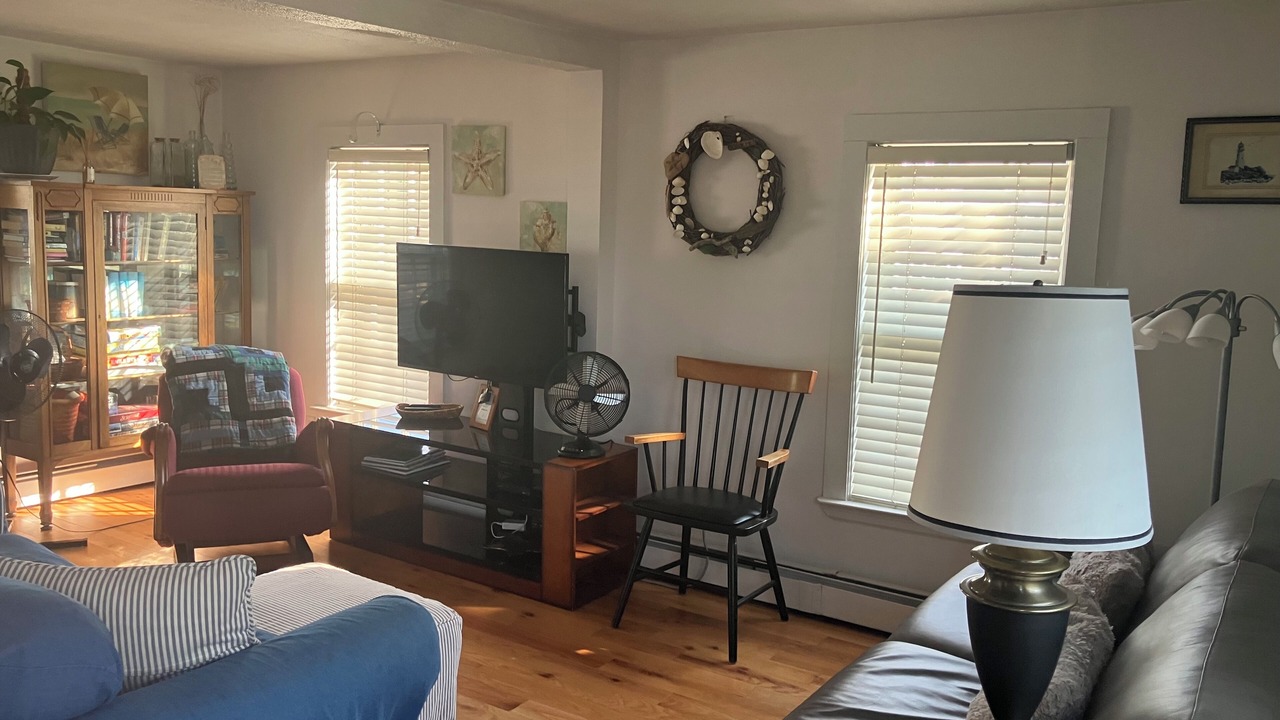 Photo of Livingroom in Old Orchard Beach