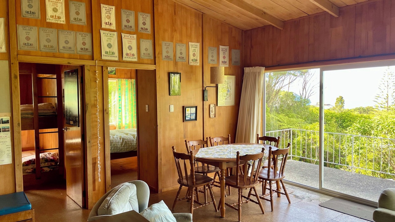 Photo of Others in Leigh