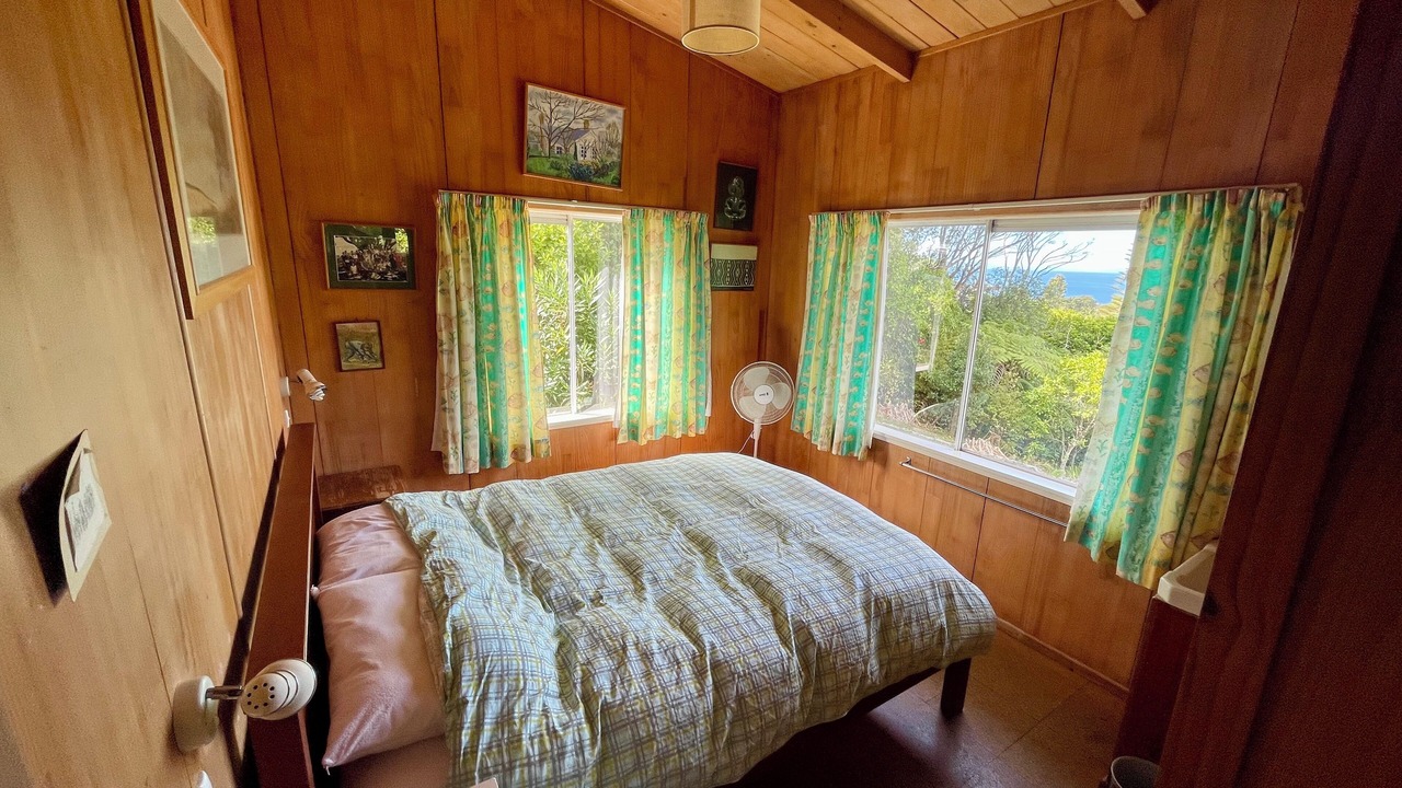 Photo of Others in Leigh