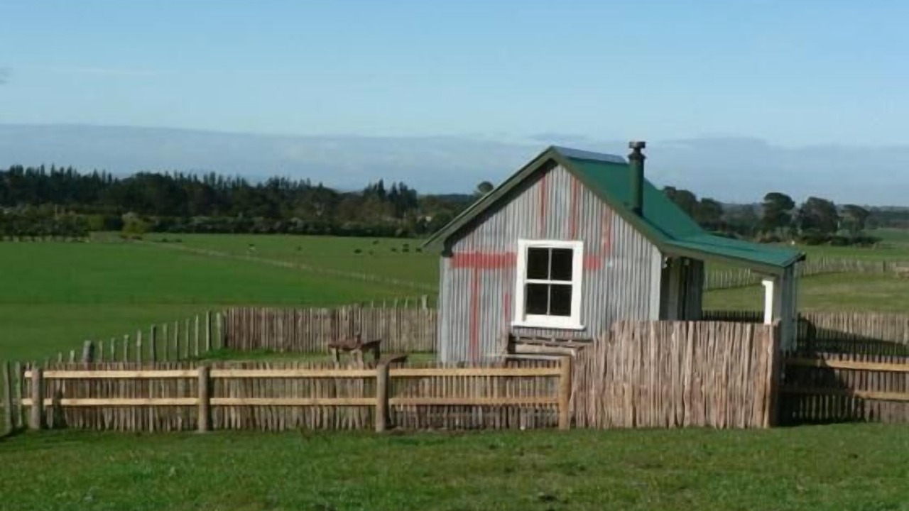 Photo of Others in Opaki