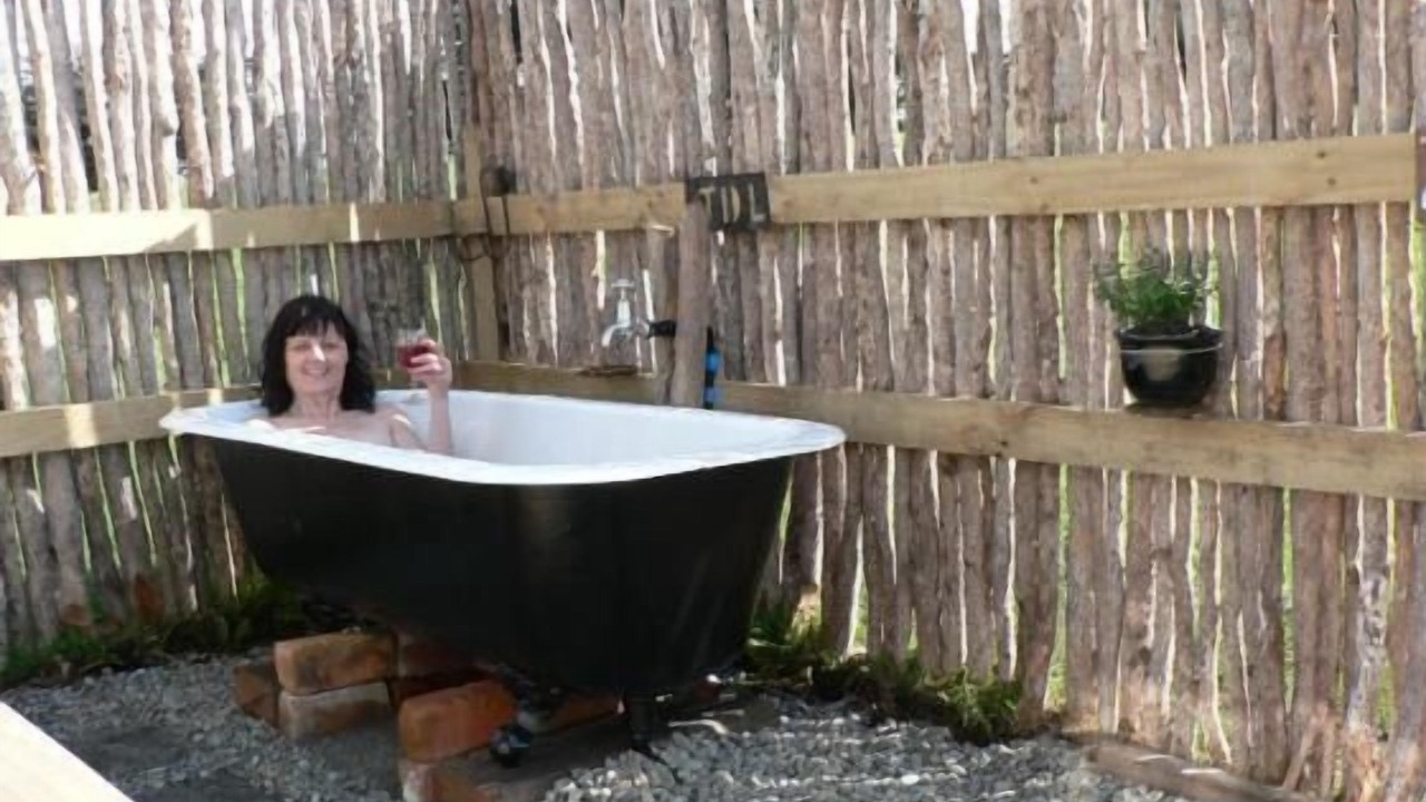 Photo of Others in Opaki