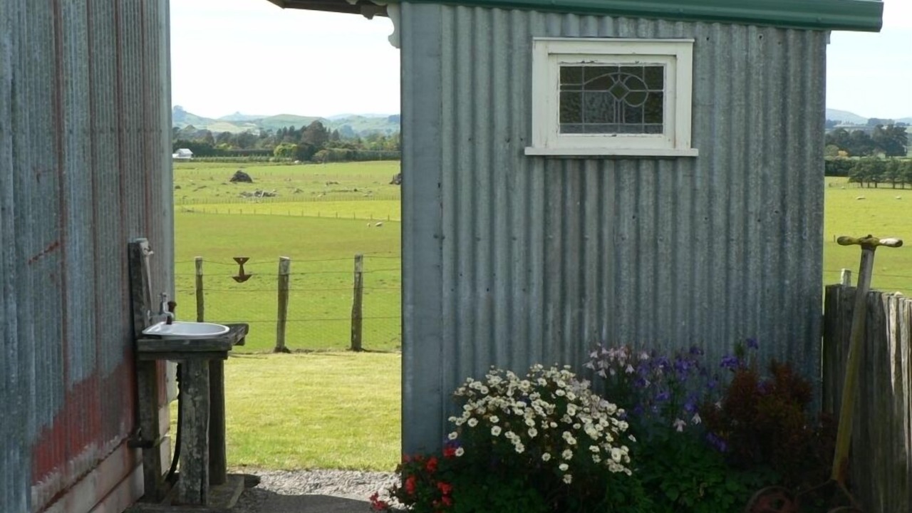 Photo of Others in Opaki