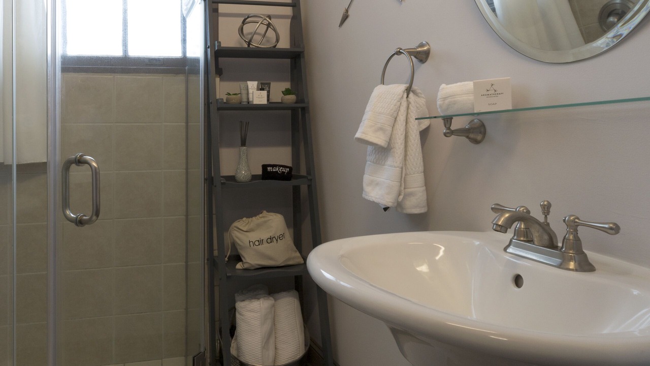 Photo of Bathroom in Historic District - North