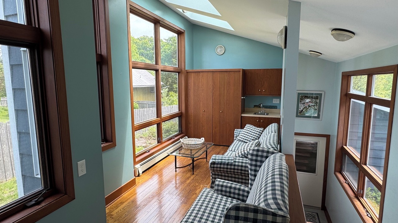 Photo of Livingroom in Lake Michigan Beach