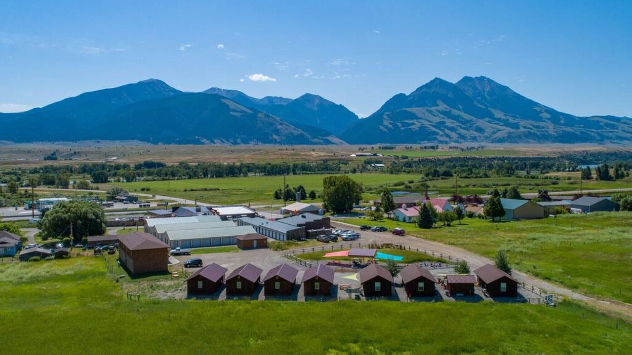 Photo of Outdoor in Emigrant