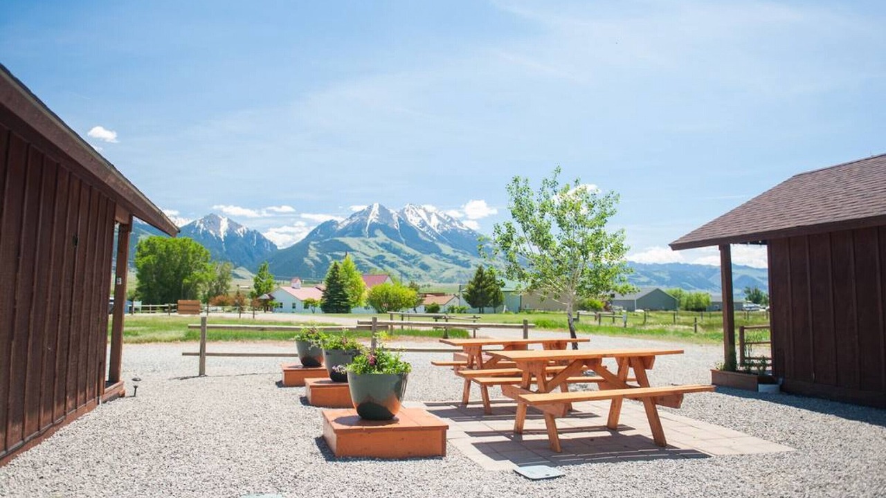 Photo of Outdoor in Emigrant