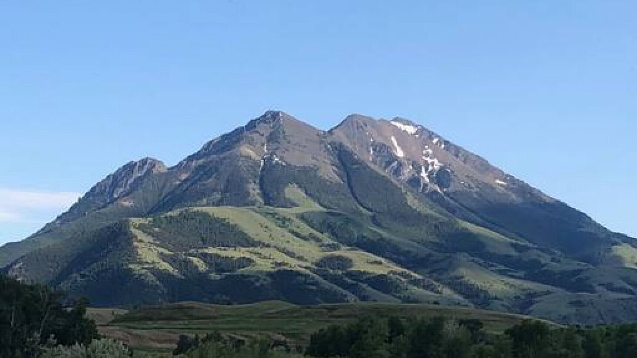 Photo of Others in Emigrant