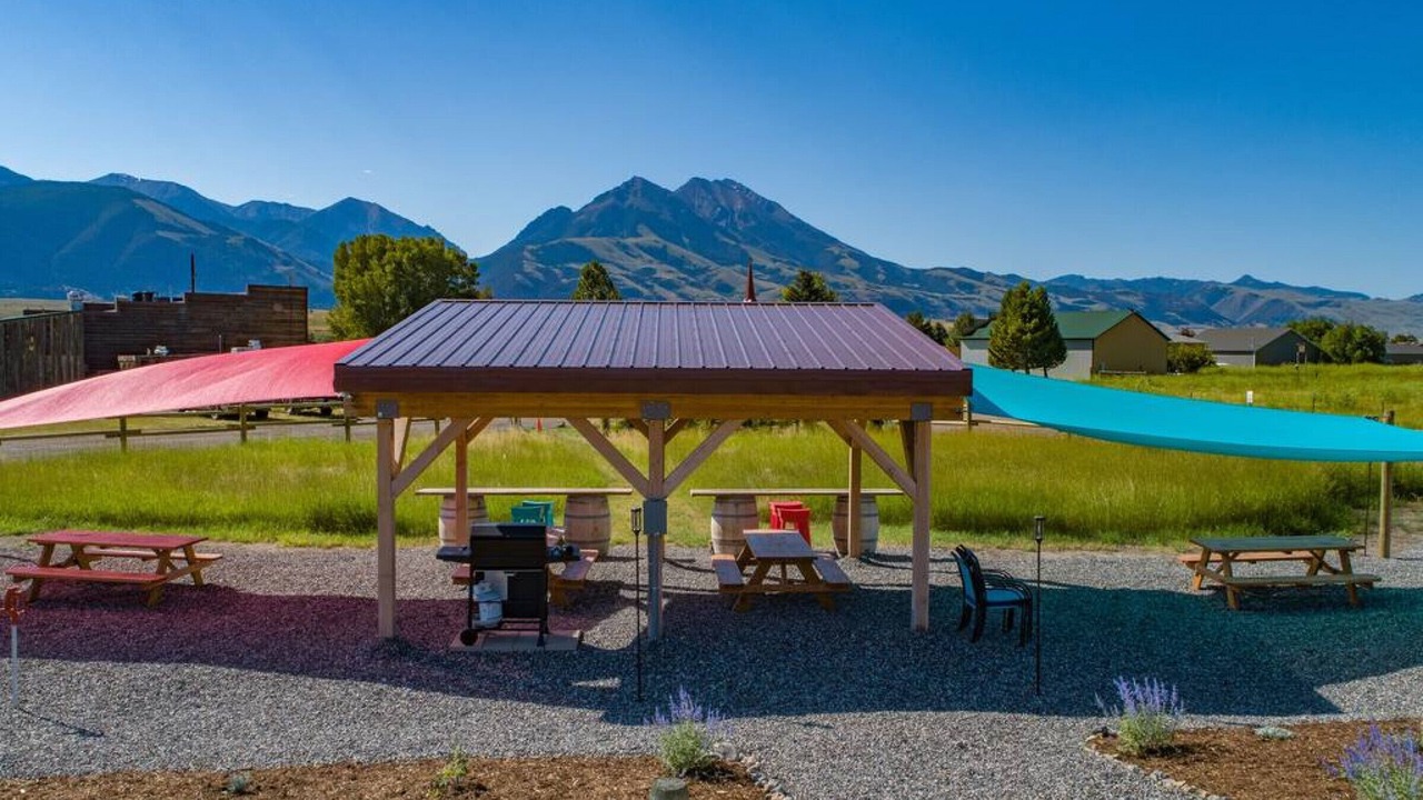 Photo of Outdoor in Emigrant