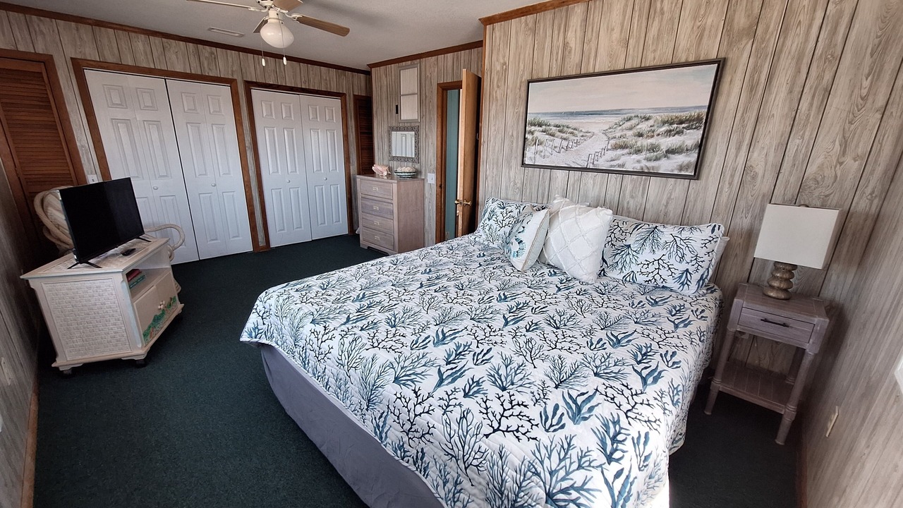 Photo of Bedroom in Kitty Hawk
