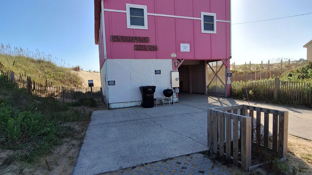 Photo of Others in Kitty Hawk