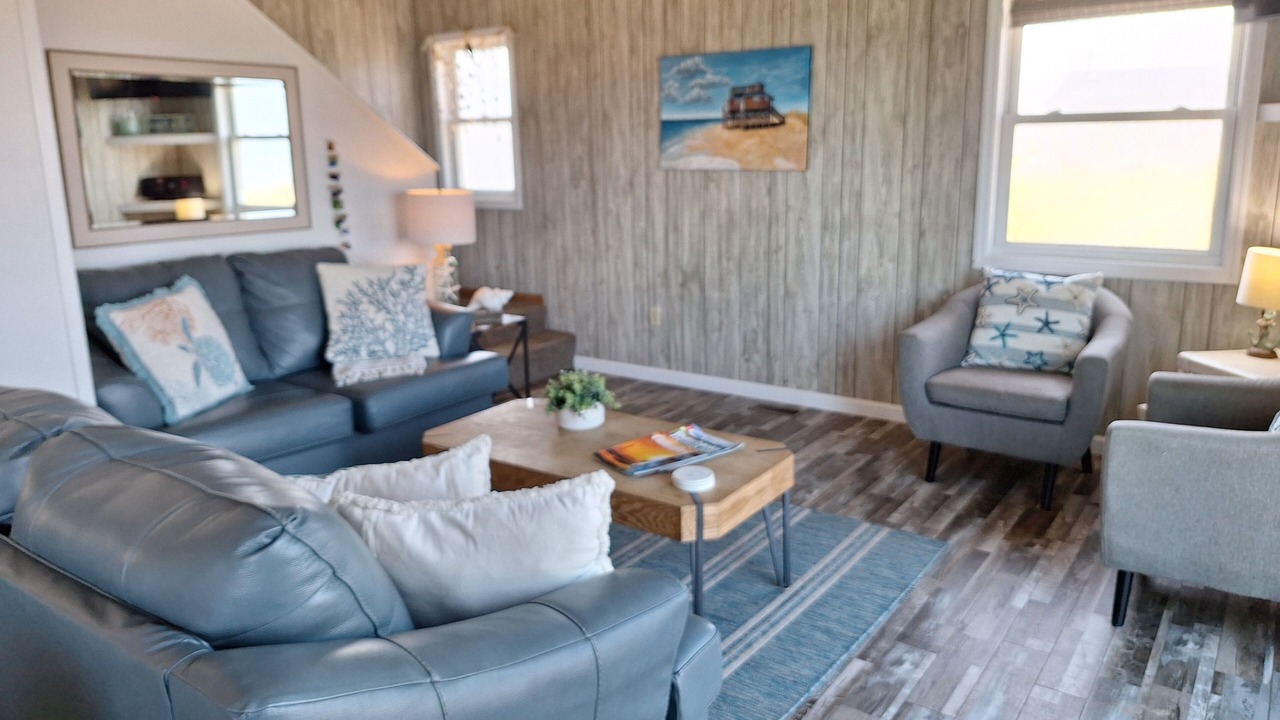 Photo of Livingroom in Kitty Hawk
