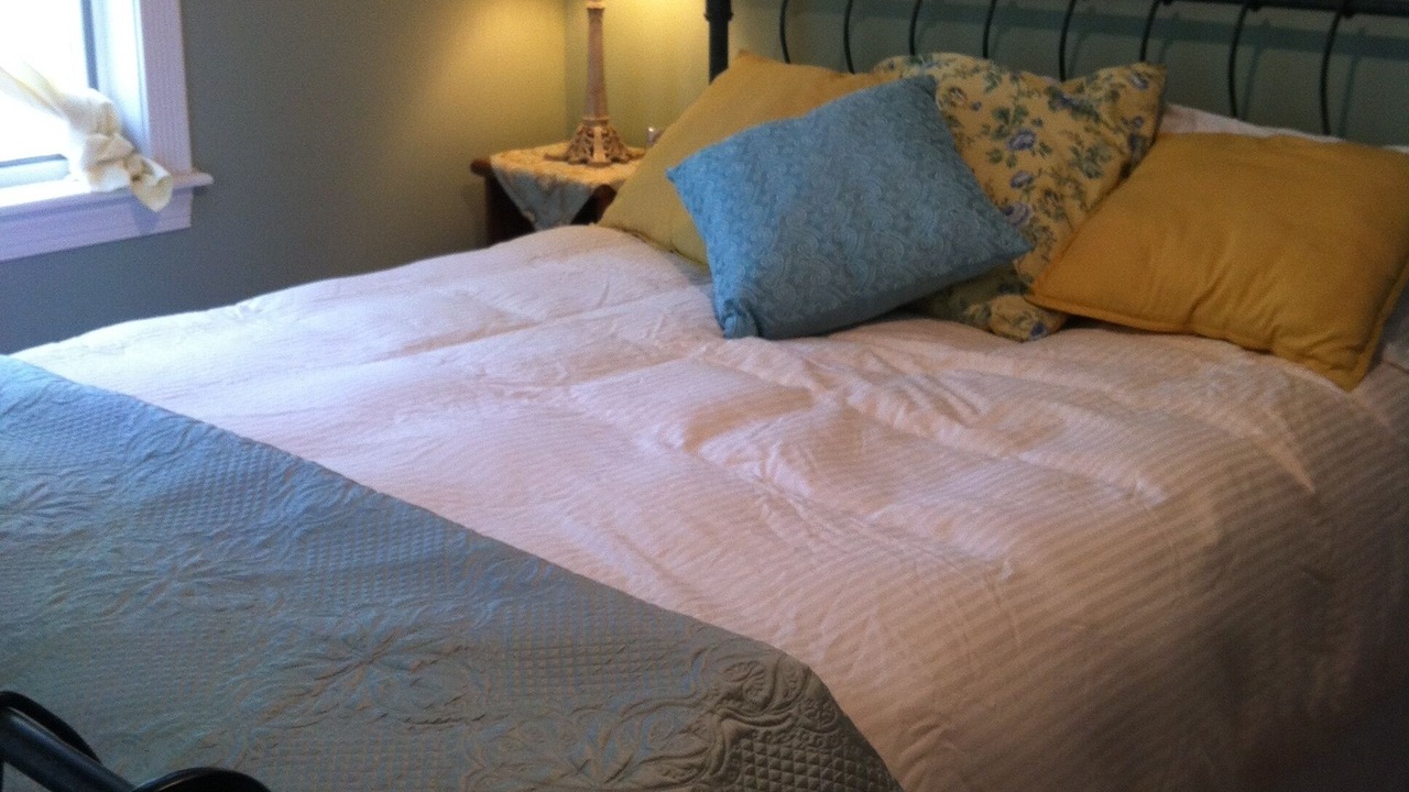 Photo of Bedroom in Cape Vincent