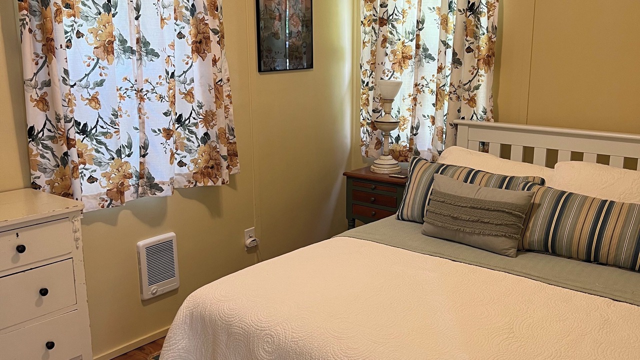 Photo of Bedroom in Moclips