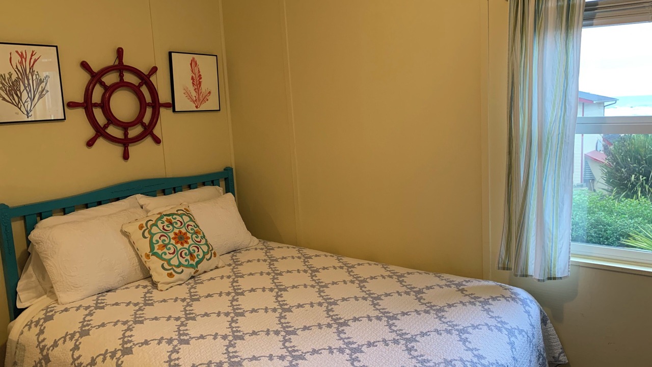 Photo of Bedroom in Moclips