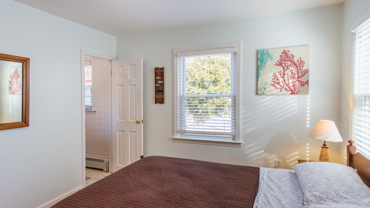 Photo of Others in Woods Hole