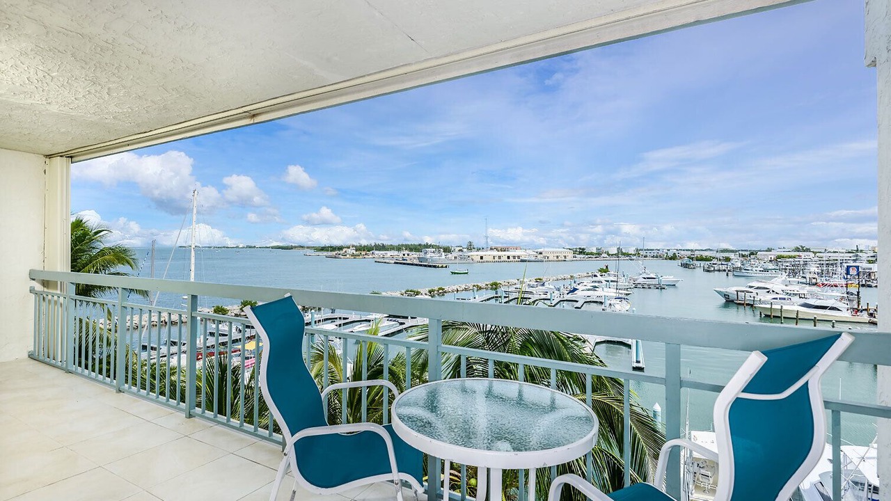 Photo of Patio Balcony in Historic Seaport