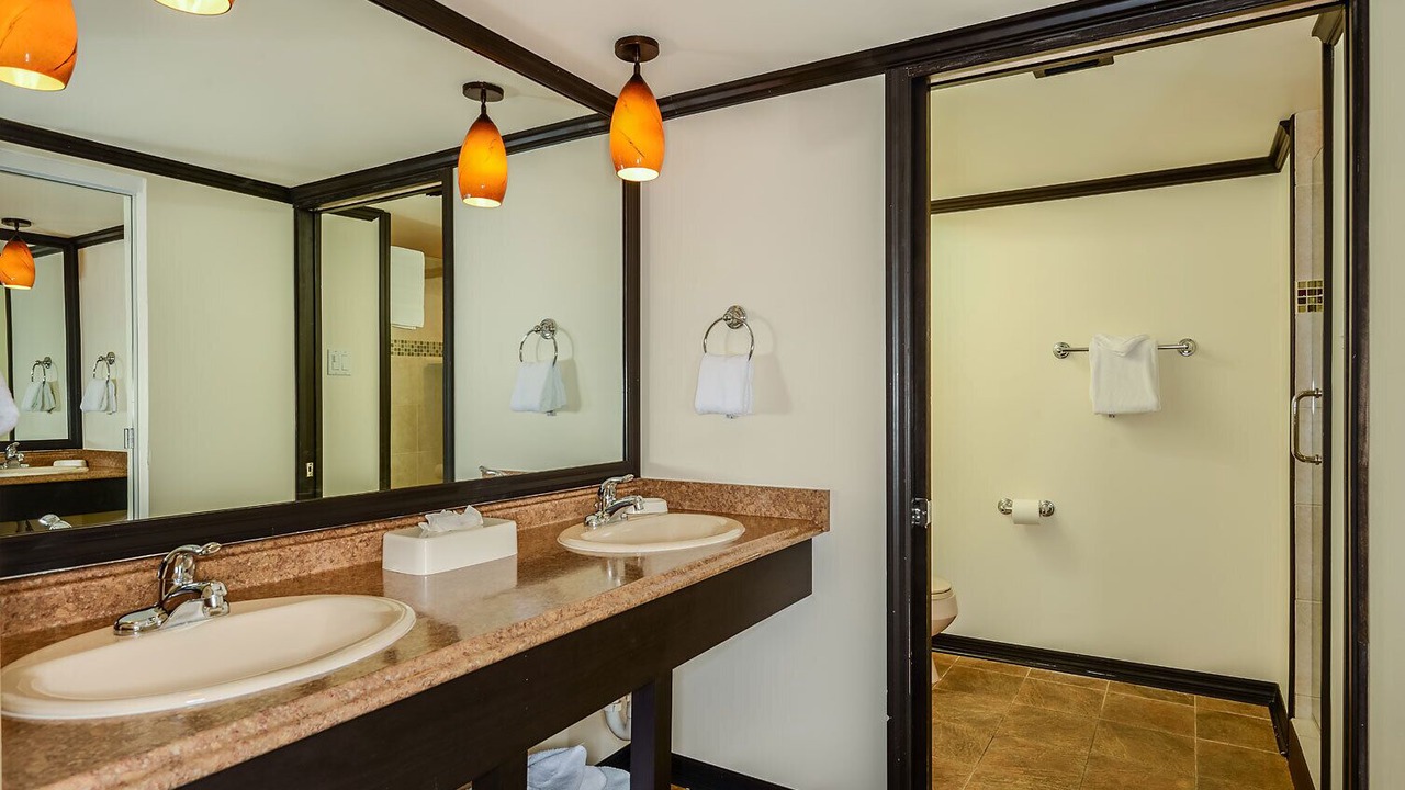 Photo of Others in Historic Seaport