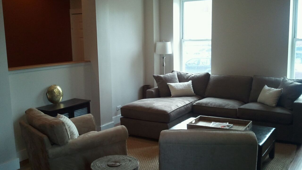 Photo of Livingroom in Pulaski Park