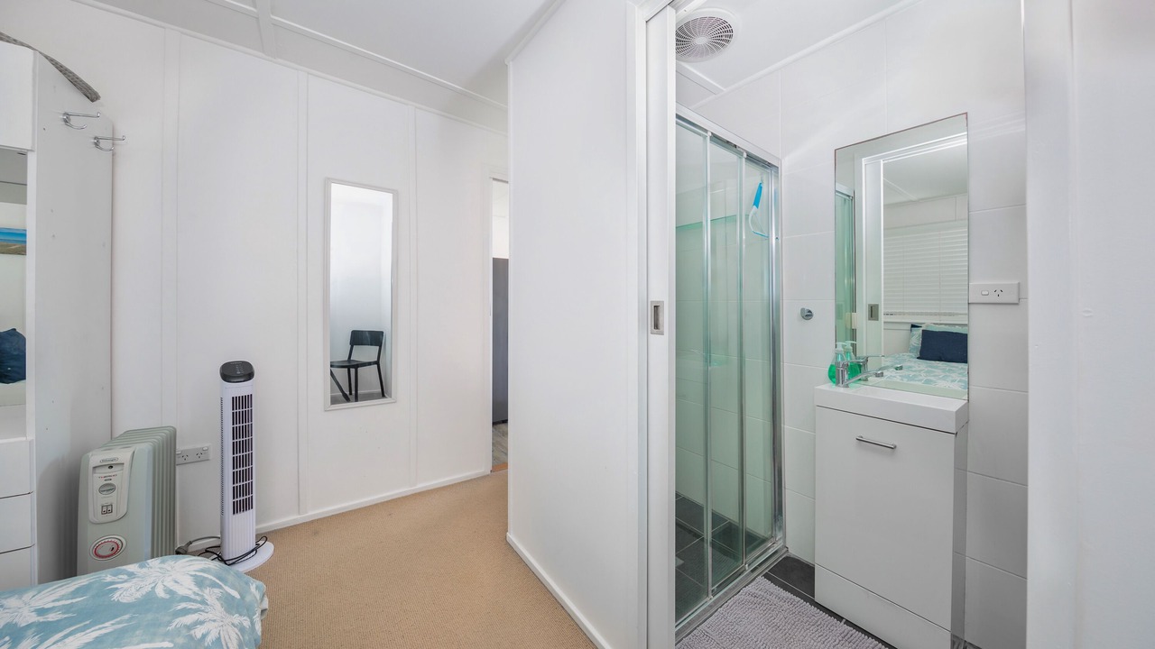 Photo of Bedroom in Long Beach