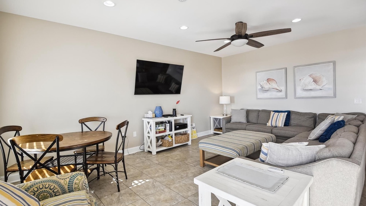 Photo of Livingroom in North Myrtle Beach