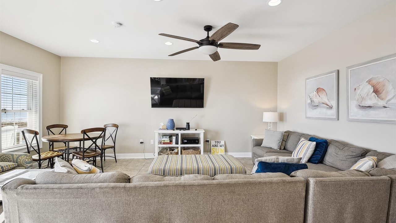 Photo of Livingroom in North Myrtle Beach