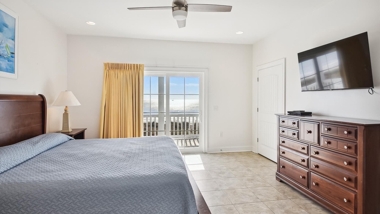 Photo of Bedroom in North Myrtle Beach