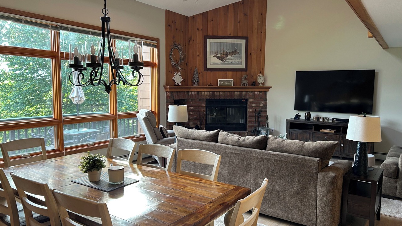 Photo of Livingroom in Carroll