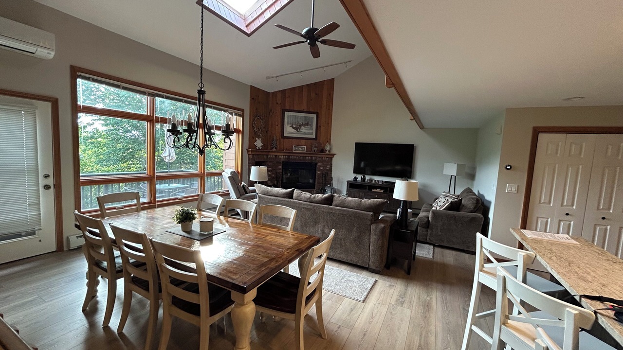 Photo of Livingroom in Carroll
