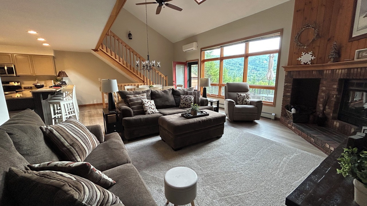 Photo of Livingroom in Carroll