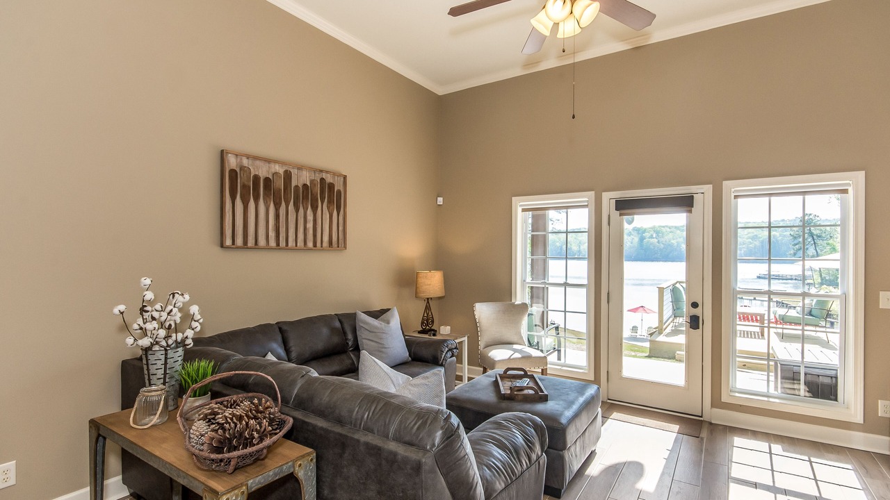 Photo of Bedroom in Pleasure Point