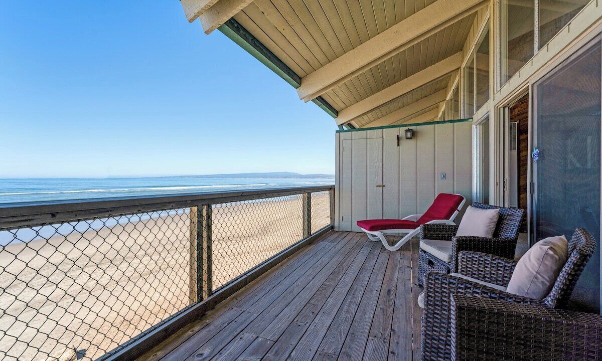 Photo of Patio Balcony in La Selva Beach