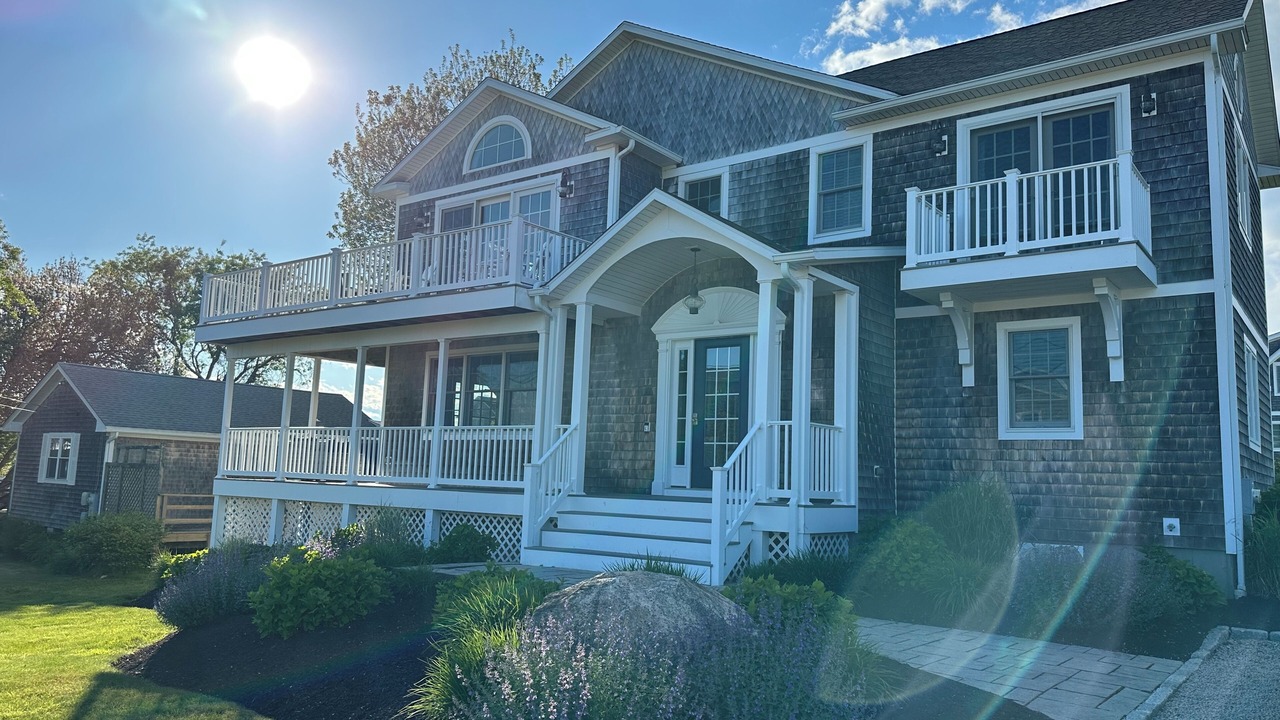 Photo of Others in Charlestown