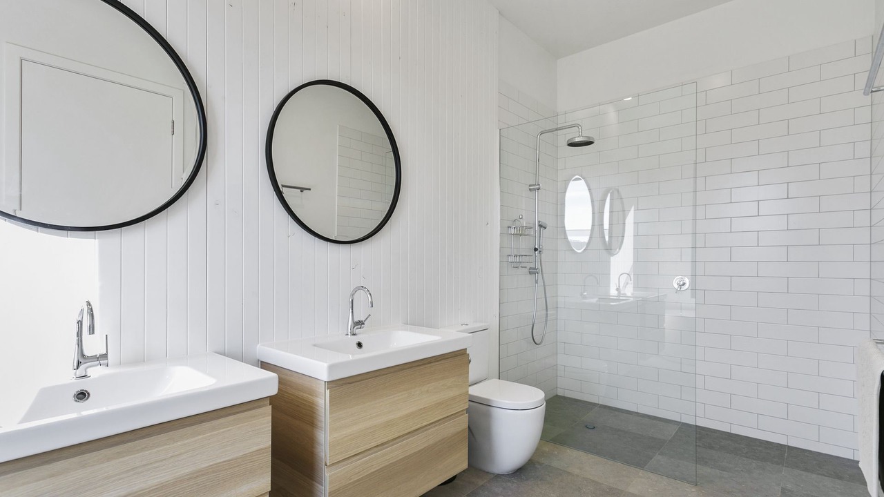 Photo of Bathroom in Shoreham