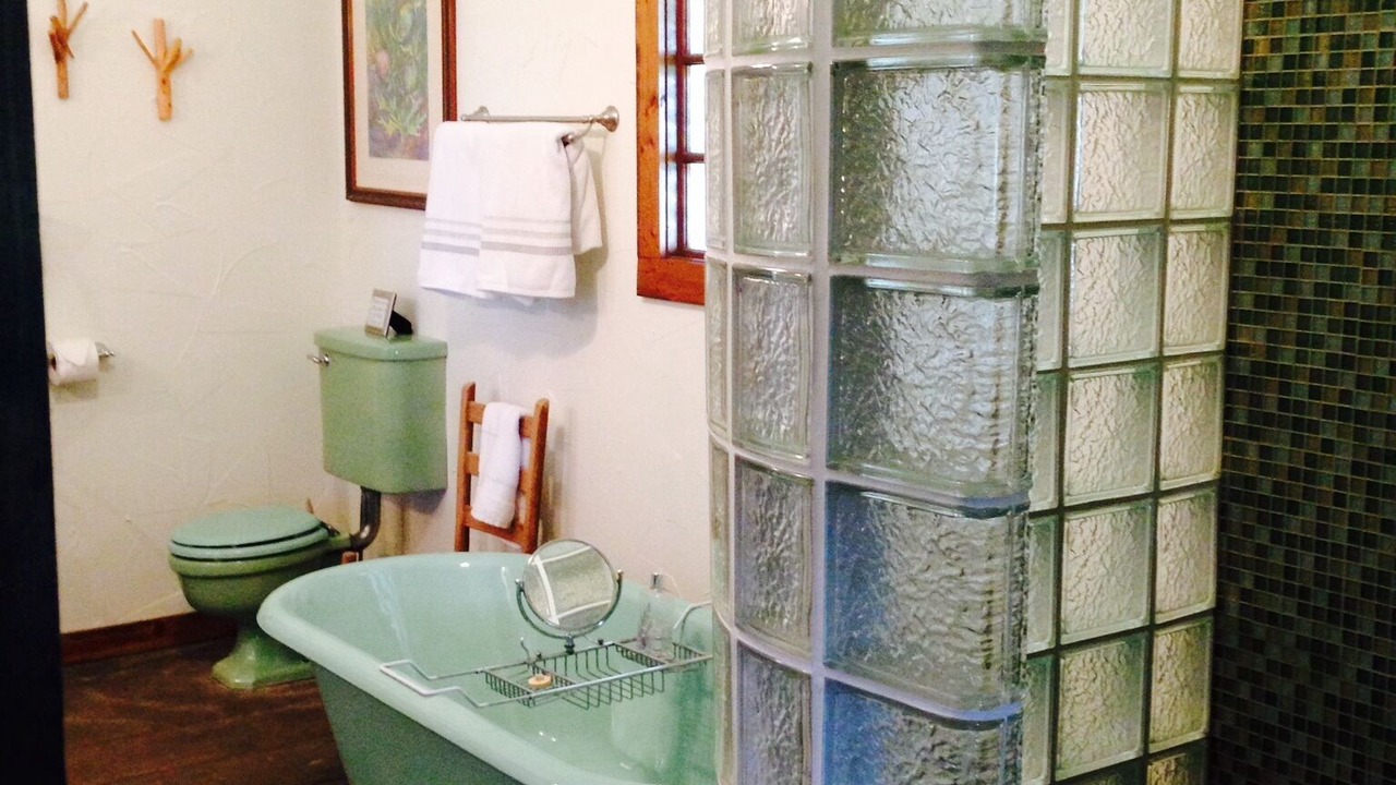Photo of Bathroom in Ennis