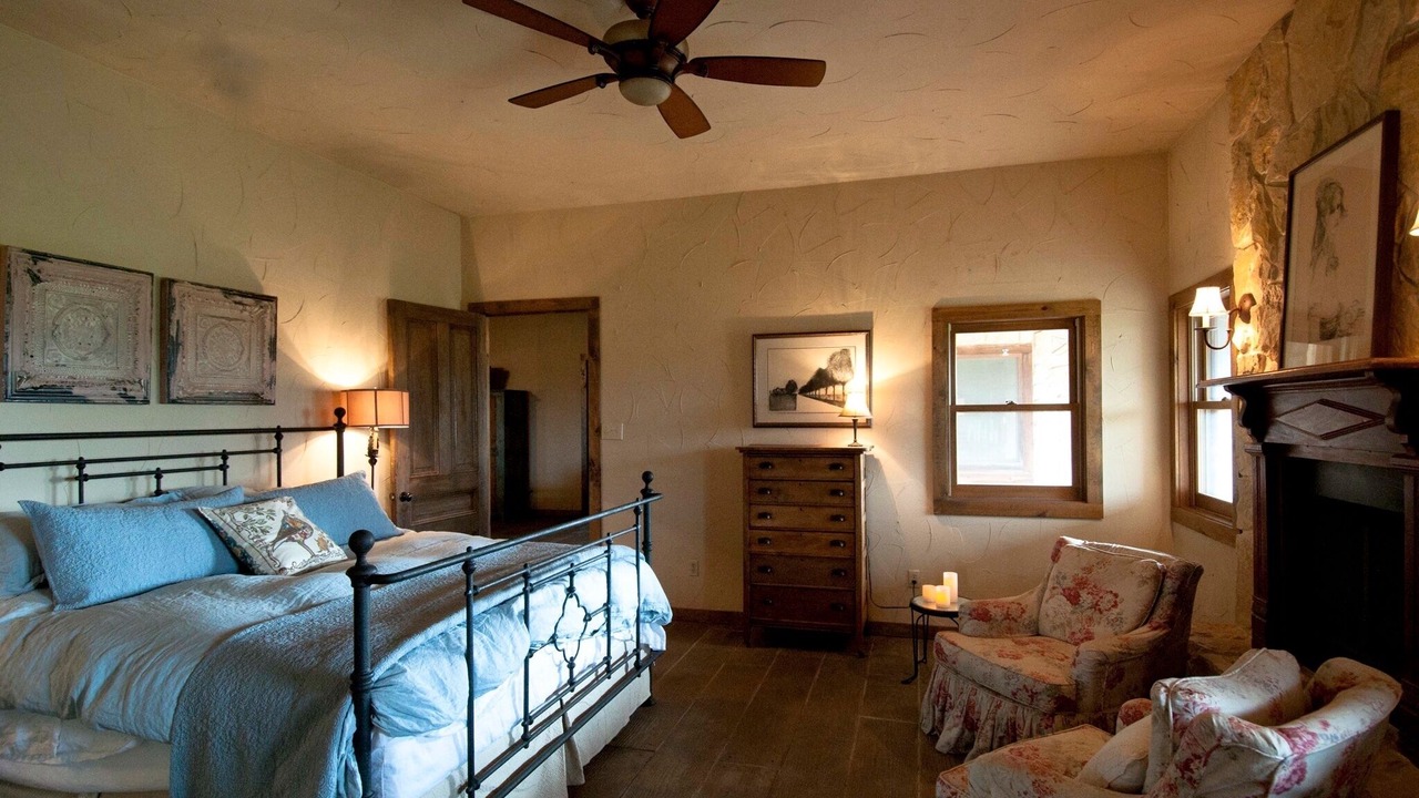 Photo of Bedroom in Ennis