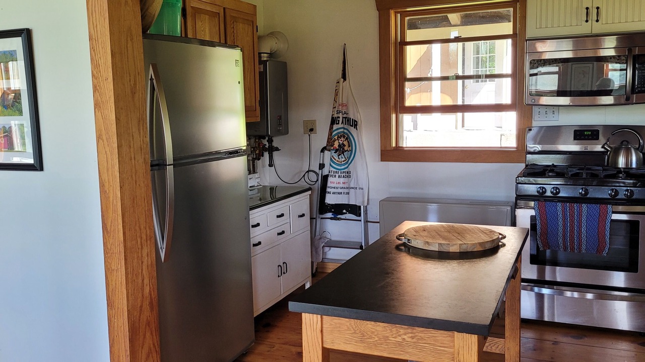 Photo of Others in Rockingham