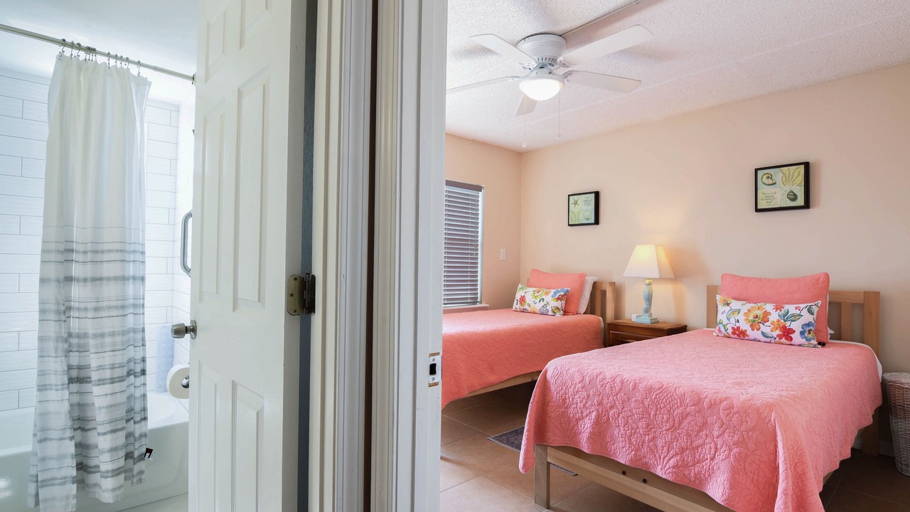 Photo of Bedroom in Jacksonville Beach