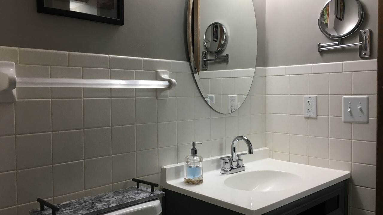 Photo of Bathroom in Davenport