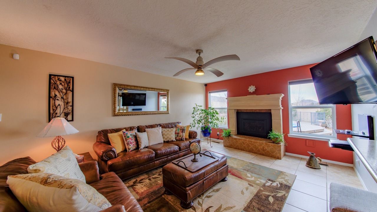 Photo of Livingroom in Northeast Heights