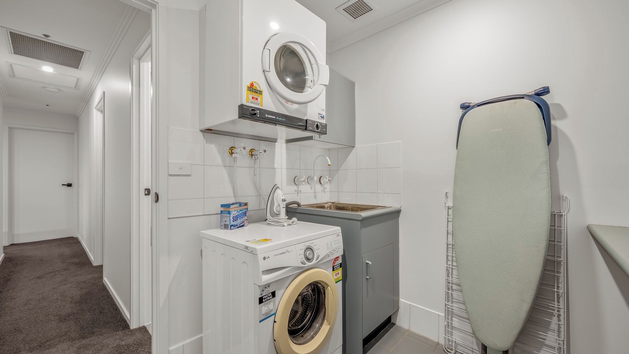 Photo of Others in Southbank