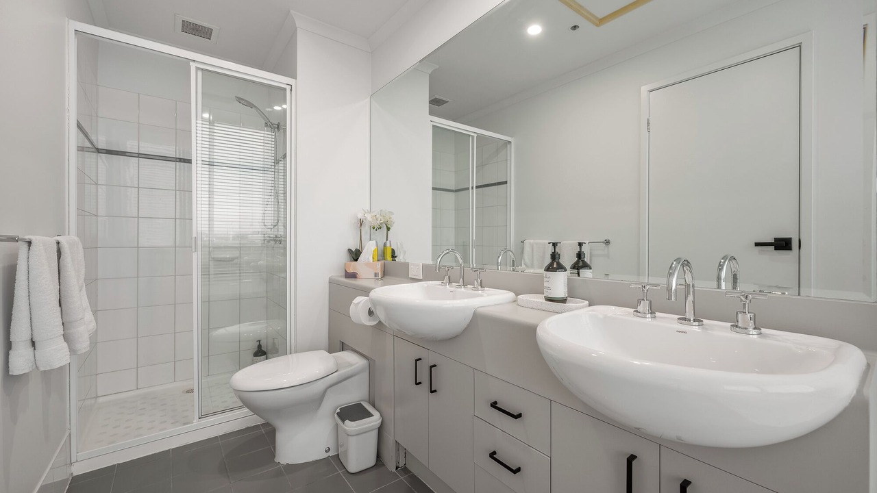 Photo of Bathroom in Southbank