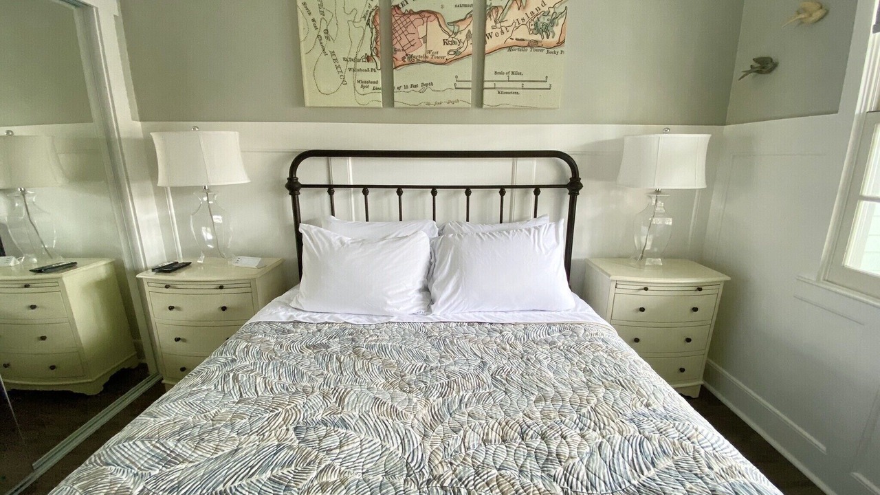 Photo of Bedroom in Bahama Village