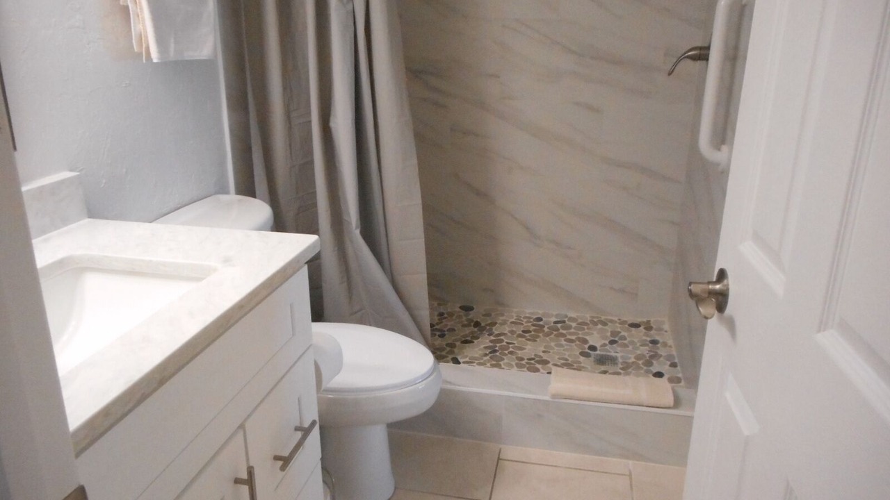 Photo of Bathroom in New Smyrna Beach