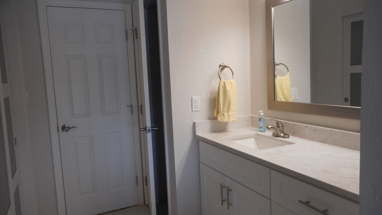 Photo of Bathroom in New Smyrna Beach