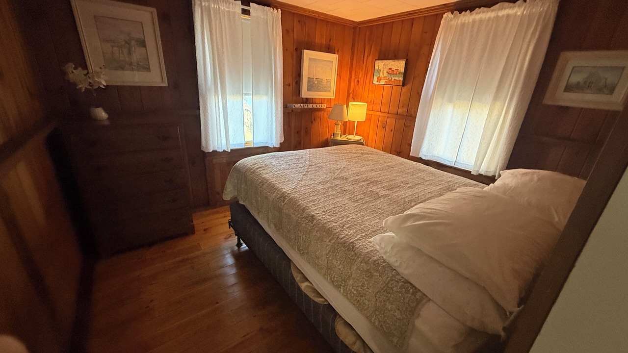 Photo of Bedroom in Dennis Port