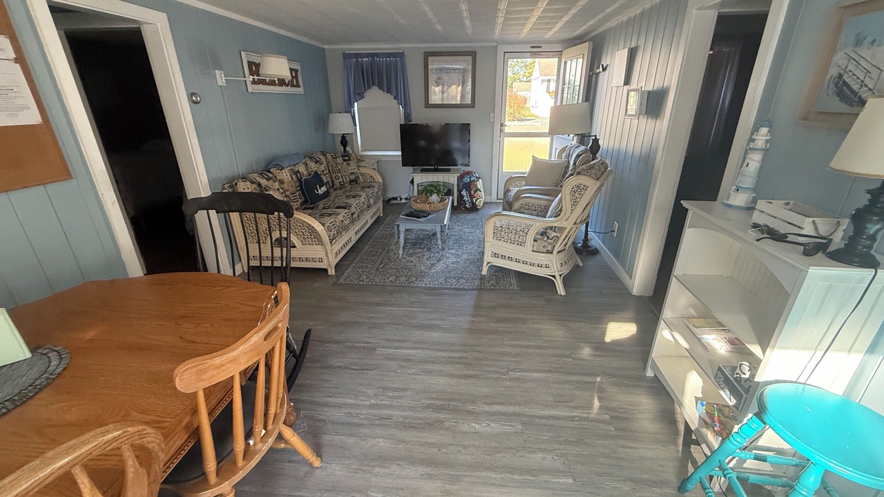 Photo of Livingroom in Dennis Port