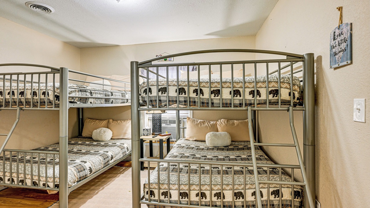 Photo of Others in Pigeon Forge